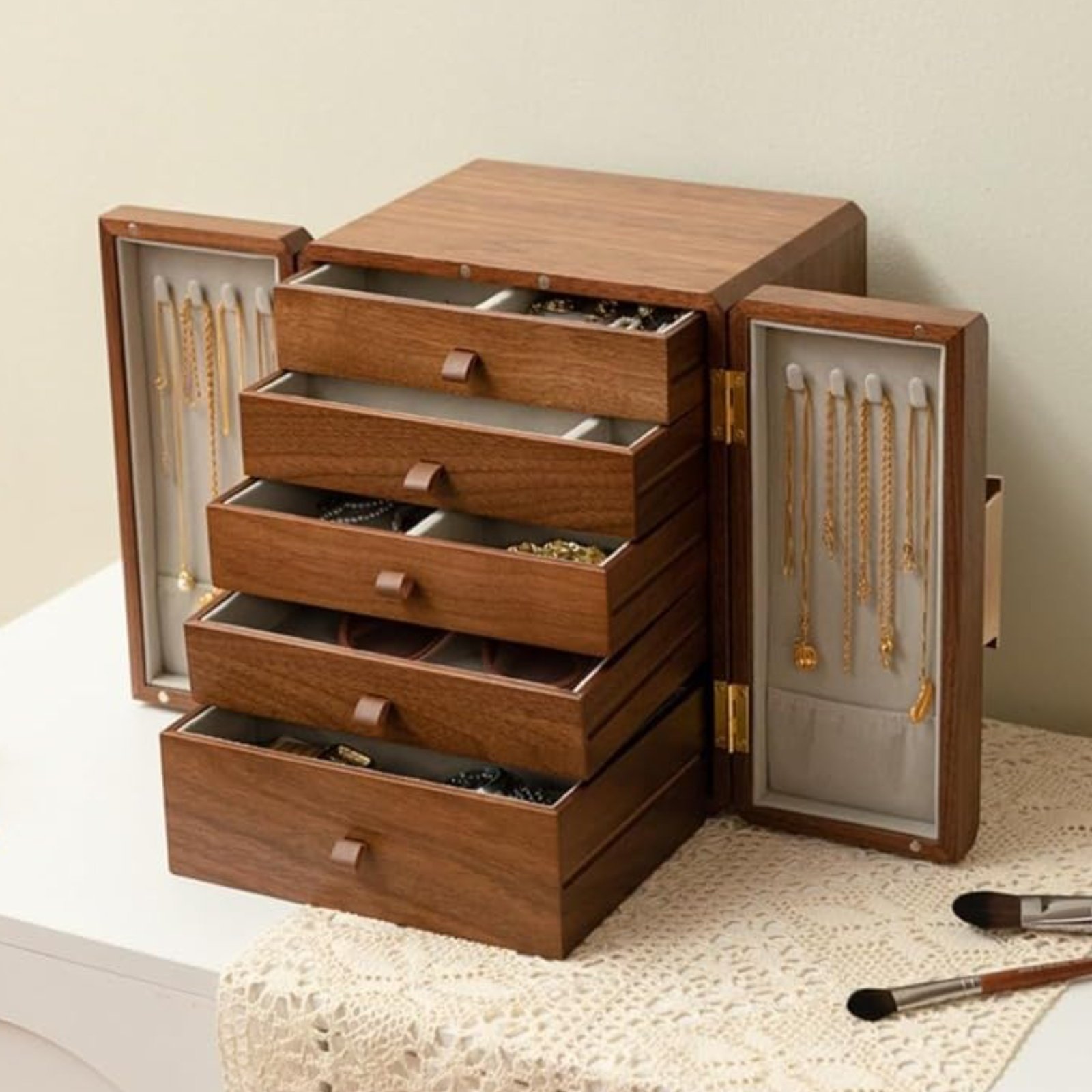 Wooden Jewelry Box New Chinese - Jewelry & Watches Spółka Z Ograniczoną Odpowiedzialnością Sp Z Oo recensione e prezzo