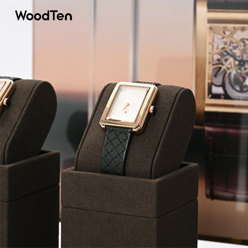 WoodTen Microfibe Watch Stand  - Jewelry Stand Watches recensione e prezzo