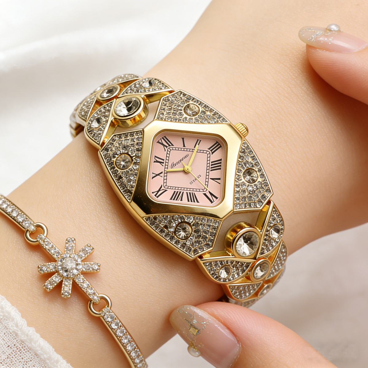 Women's Bracelet Quartz Watch  - Jewelry Diamond Watches recensione e prezzo