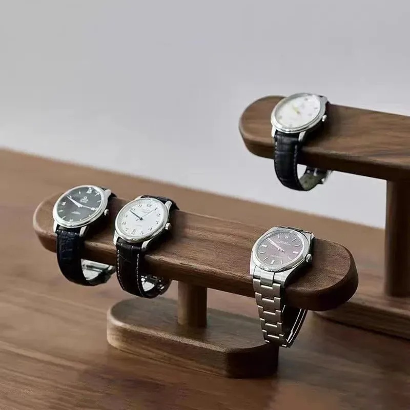 Wooden Watch Bracket Display H - Jewelry Like Watches recensione e prezzo