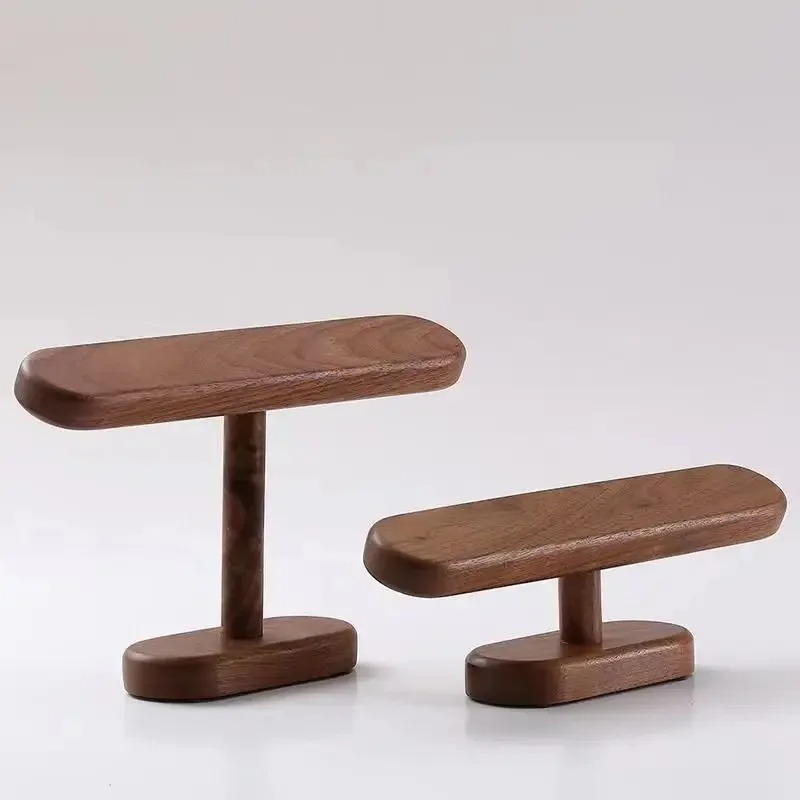 Wooden Watch Bracket Display H - Jewelry Like Watches recensione e prezzo